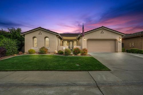 1045 Kinnerly Ln, Lincoln, CA, 95648-7211 | Card Image