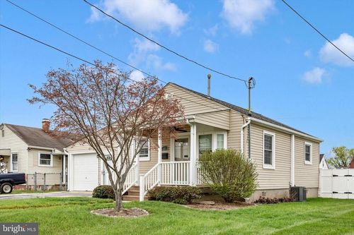 307 Redwood Ave, FREDERICK, MD, 21701-6345 | Card Image