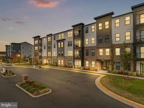 apt-107-42874 Firefly Sonata Ter, ASHBURN, VA, 20148-5100 | Card Image