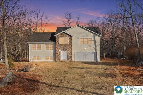 112 Amos Circle, Lehman Twp, PA, 18324 | Card Image