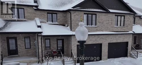 654 Wray Avenue S, North Perth (Listowel), ON, N4W3K9 | Card Image