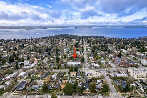 apt-303-3501 Sw Holden St, Seattle, WA, 98126-3449 | Card Image