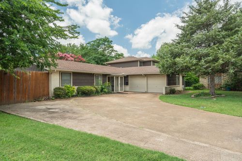 417 Keats Cir, Irving, TX, 75061-6754 | Card Image