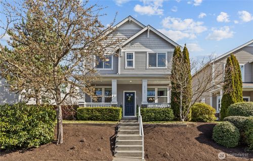 2723 84th Dr Ne, Lake Stevens, WA, 98258-6455 | Card Image