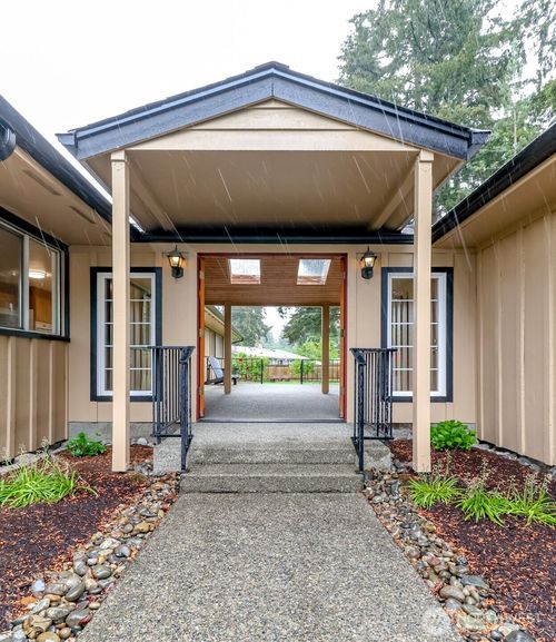 8223 Sherwood Forest St Sw, Lakewood, WA, 98498-5453 | Card Image