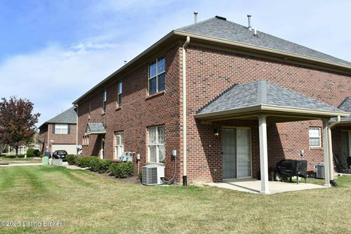 5929 Dewitt Dr, Louisville, KY, 40258-2585 | Card Image