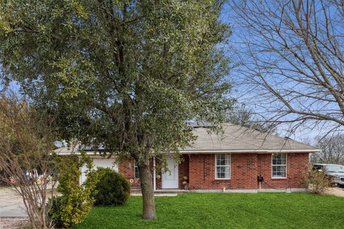 7879 N Cole St, Nevada, TX, 75173-8179 | Card Image