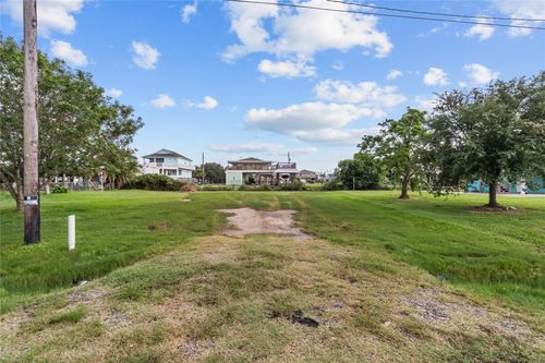 227 Helen Dowdy, Port Bolivar, TX, 77650 | Card Image