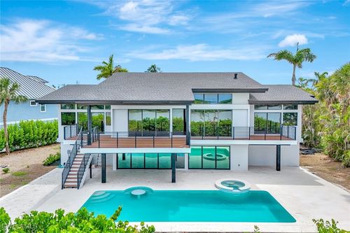 5435 Osprey Ct, SANIBEL, FL, 33957-2319 | Card Image