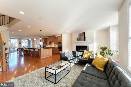 22477 Foundation Dr, ASHBURN, VA, 20148-7360 | Card Image