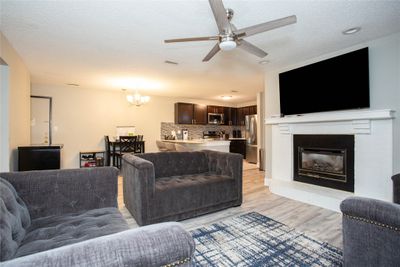 29 - 4805 86th Street, Condo with 2 bedrooms, 2 bathrooms and null parking in Urbandale IA | Image 3