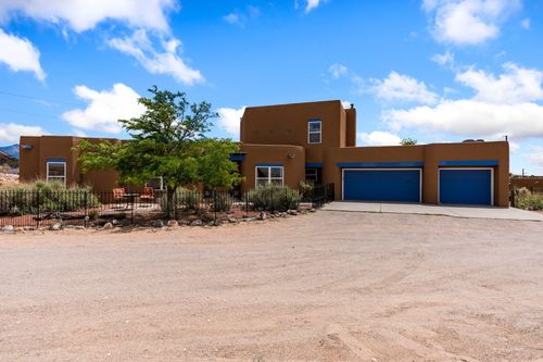 1460 Nez Perce Loop Ne, Rio Rancho, NM, 87144-1529 | Card Image