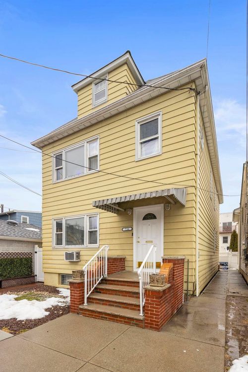 1-736 2nd St, Secaucus, NJ, 07094 | Card Image