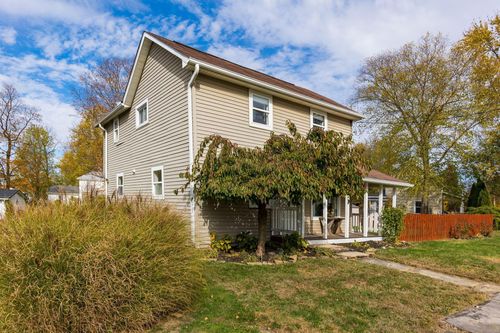 89 High St, Sunbury, OH, 43074-9235 | Card Image