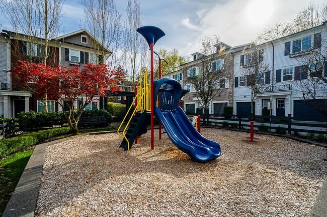 53 - 8767 162 Street, Townhouse with 2 bedrooms, 1 bathrooms and 2 parking in Surrey BC | Image 33