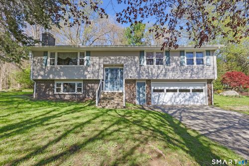 10 Fieldstone Lane, New Milford, CT, 06776 | Card Image