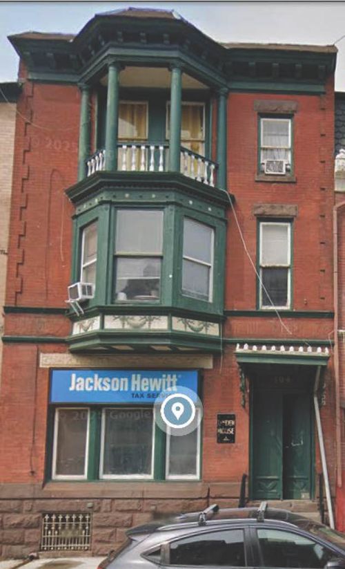 2r-104 N 8th, Allentown City, PA, 18101 | Card Image