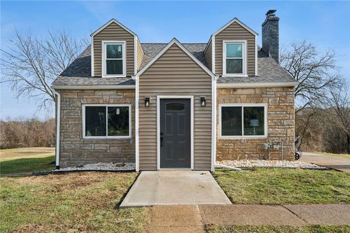 3230 Brodhead Rd, Aliquippa, PA, 15001-1367 | Card Image