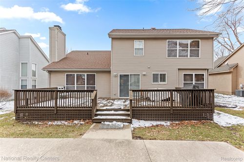 260 Cherry Grove Ln, Commerce Township, MI, 48390-3975 | Card Image