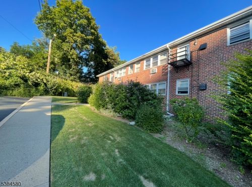 apt-2b-1628 Valley St, Fort Lee, NJ, 07024-2530 | Card Image