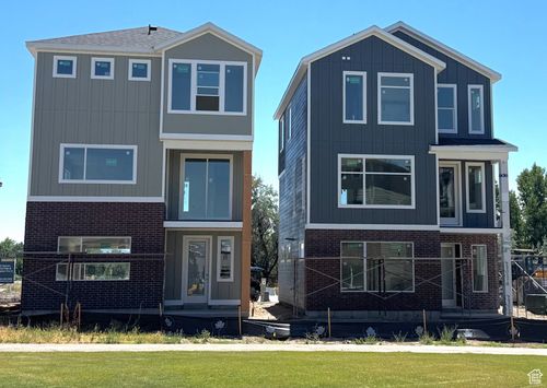 1-86 S 1100 W, Farmington, UT, 84025-2182 | Card Image