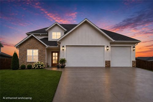 2710 S 20th St, Rogers, AR, 72758-6189 | Card Image