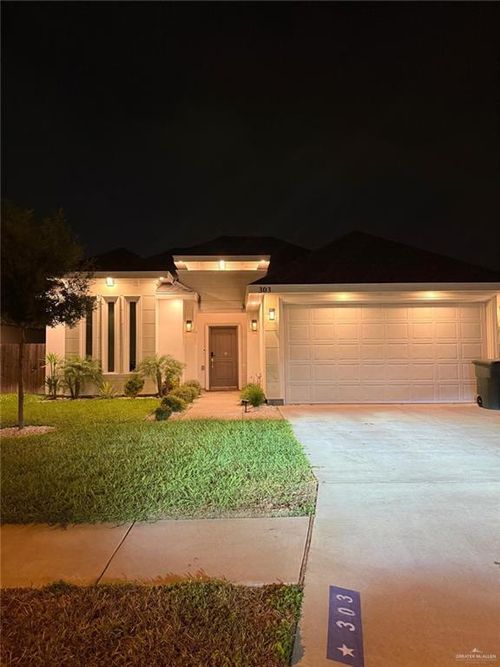 303 Paxton Dr, San Juan, TX, 78589-5220 | Card Image