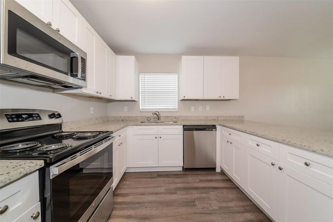 2715 4 Th Ave E, House other with 4 bedrooms, 2 bathrooms and null parking in PALMETTO FL | Image 4