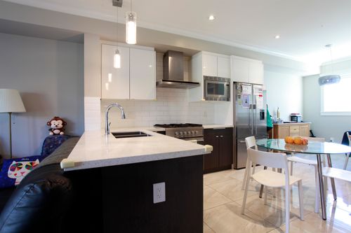 9560 Alexandra Rd, Richmond, BC, V6X1C5 | Card Image