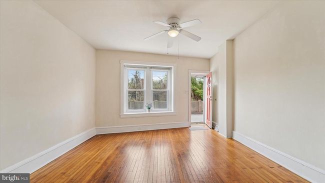 3913 Cresson St, Home with 3 bedrooms, 2 bathrooms and null parking in PHILADELPHIA PA | Image 5