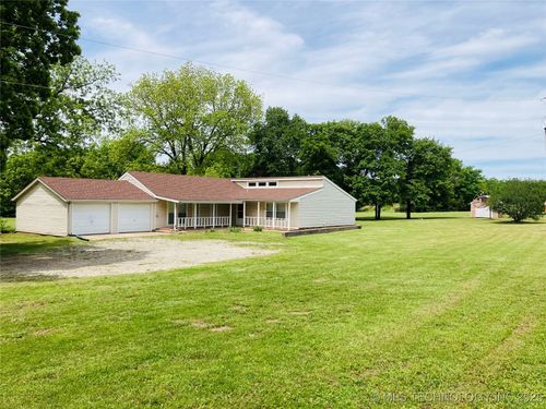 3814 E Dripping Springs Rd, Cushing, OK, 74023-8761 | Card Image