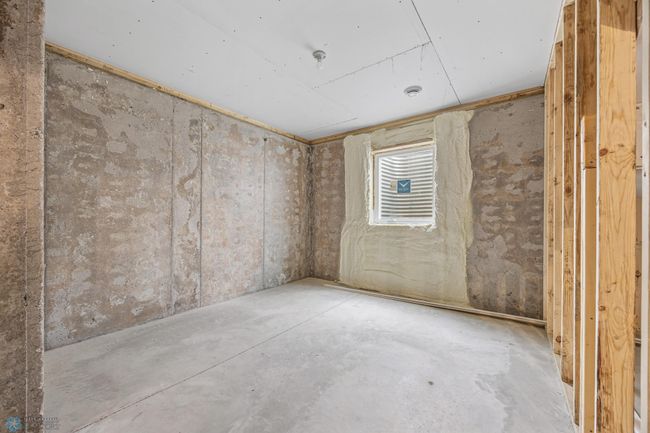 Photos of Previous Model | Image 40