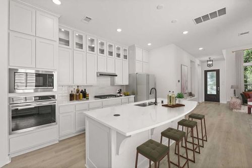 413 Meadows Peak Ln, Montgomery, TX, 77316-3377 | Card Image