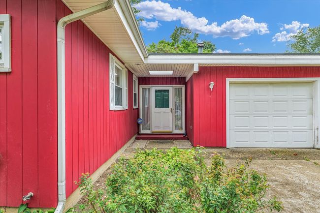 1519 W Charles St, House other with 3 bedrooms, 1 bathrooms and 1 parking in Champaign IL | Image 4