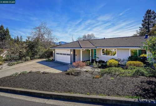 2858 Madeira Way, Pleasant Hill, CA, 94523-2023 | Card Image