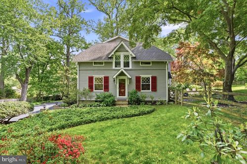 211 Comrie Dr, VILLANOVA, PA, 19085-1402 | Card Image