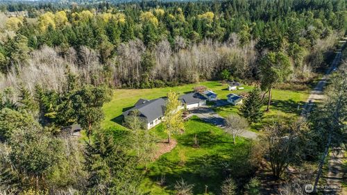 1327 196th Ave Nw, Lakebay, WA, 98349-8241 | Card Image