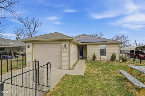 609 S Patterson Ave, Joplin, MO, 64801-1768 | Card Image