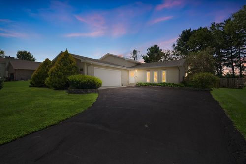 624 Melrose Ln, Beecher, IL, 60401-3612 | Card Image