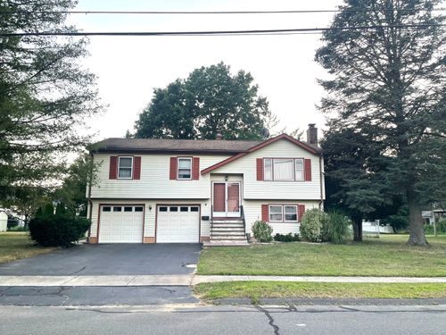 4 Testa Dr, Plainville, CT, 06062-3020 | Card Image