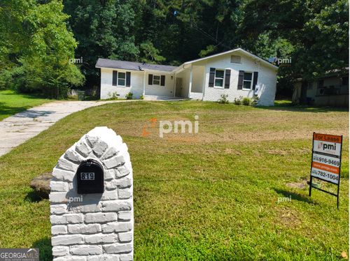 819 Forrest Cir Se, Atlanta, GA, 30354-2539 | Card Image