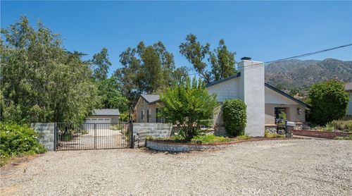 7315 Hillrose St, Tujunga, CA, 91042-1327 | Card Image