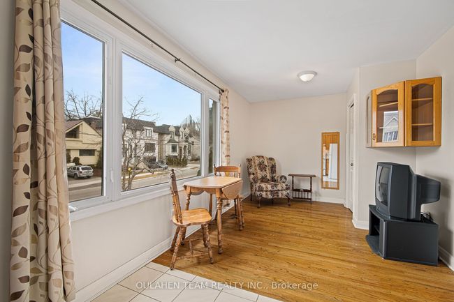 131 Florence Ave, House other with 5 bedrooms, 3 bathrooms and 2 parking in North York ON | Image 23