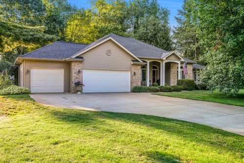 146 Steamburg Dr, East Leroy, MI, 49051-9783 | Card Image