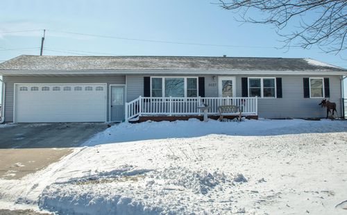 1027 Dorothy Ave, Parkersburg, IA, 50665-1008 | Card Image