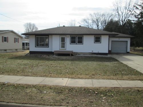 406 E Water St, Fayette, IA, 52142-9162 | Card Image