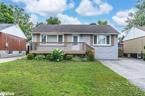 lower-163 Gunn St, Barrie, ON, L4M2H8 | Card Image