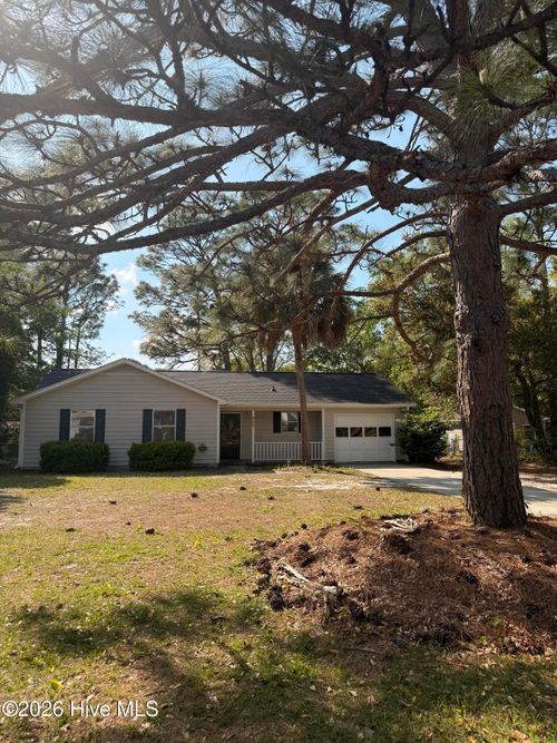 925 Hunting Ridge Rd, Wilmington, NC, 28412-7422 | Card Image