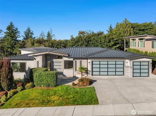 14146 Se 83rd St, Newcastle, WA, 98059-3455 | Card Image