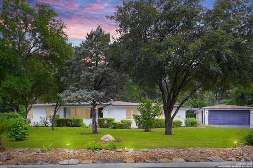 118 Medford Dr, San Antonio, TX, 78209-6427 | Card Image